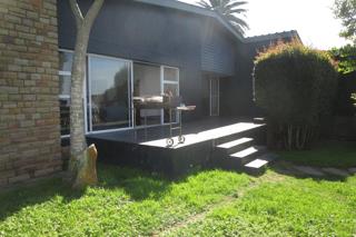 3 Bedroom Property for Sale in Mossel Bay Central Western Cape